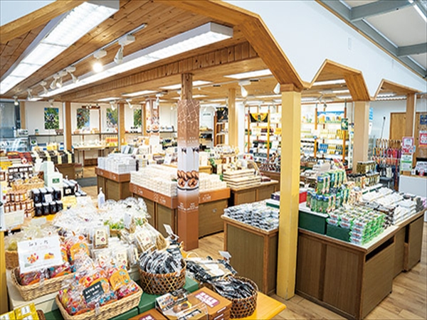 浅間高原農場 軽井沢旧道店